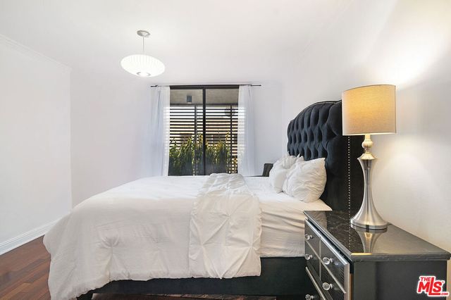 740 N Kings Road 320, West Hollywood, CA 90069