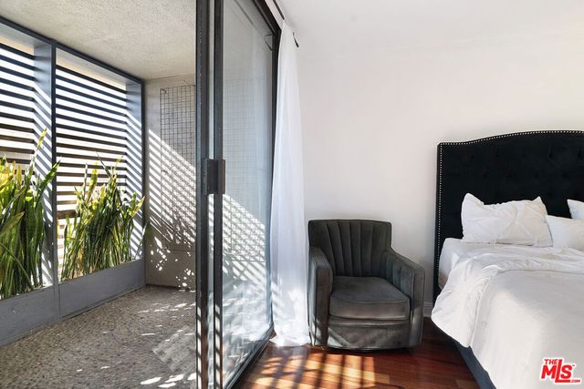 740 N Kings Road 320, West Hollywood, CA 90069