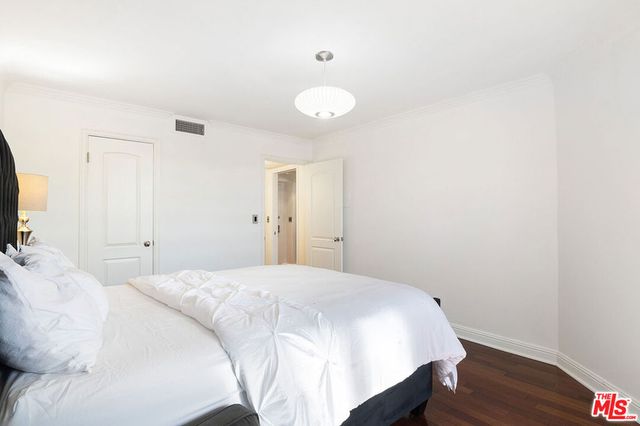 740 N Kings Road 320, West Hollywood, CA 90069