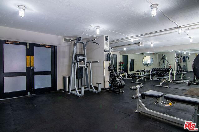 740 N Kings Road 320, West Hollywood, CA 90069