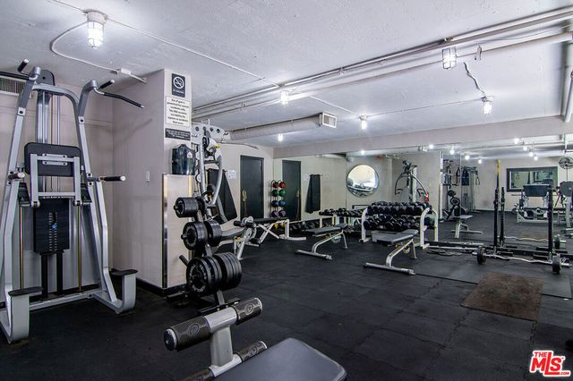 740 N Kings Road 320, West Hollywood, CA 90069