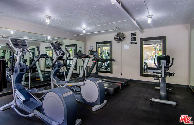 740 N Kings Road 320, West Hollywood, CA 90069