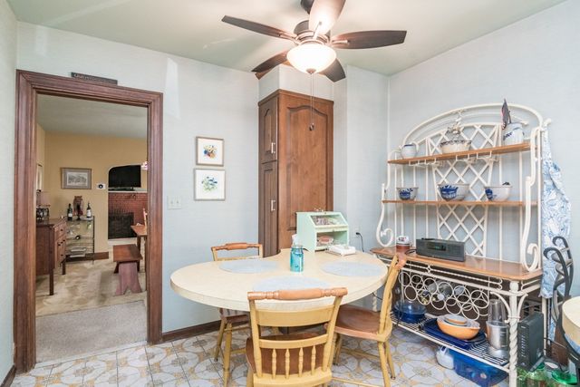 134 Eddywood St, Springfield, MA 01118