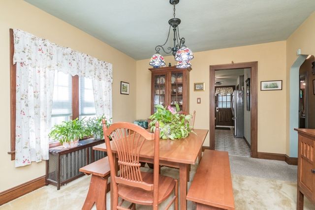 134 Eddywood St, Springfield, MA 01118