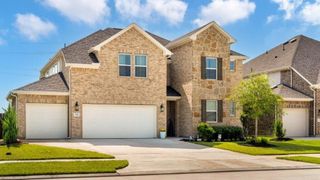 710 Hooks Trail Lane, League City, TX 77573