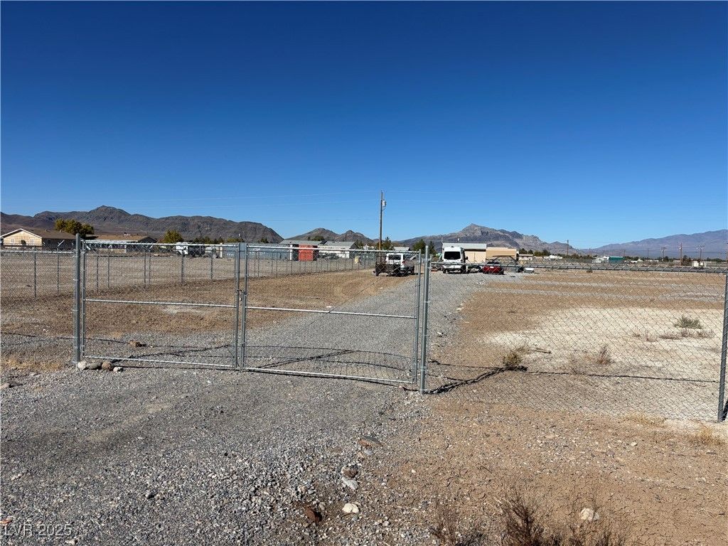 4050 Jasmine Street, Pahrump, NV 89048