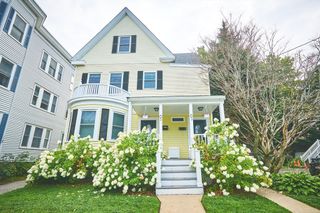 63 Parker St 63, Watertown, MA 02472