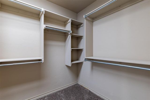 2001 Central Parkway, Norman, OK 73071