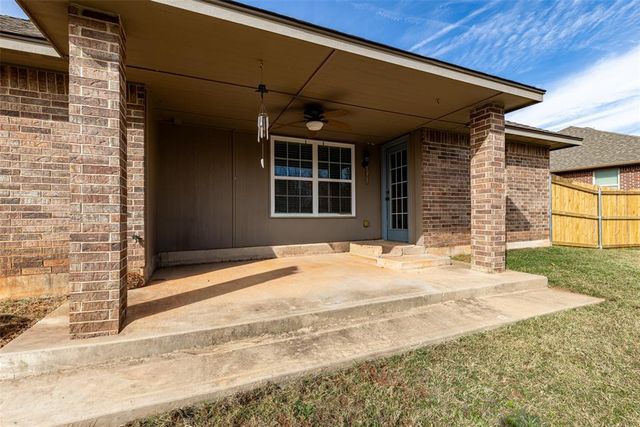 2001 Central Parkway, Norman, OK 73071