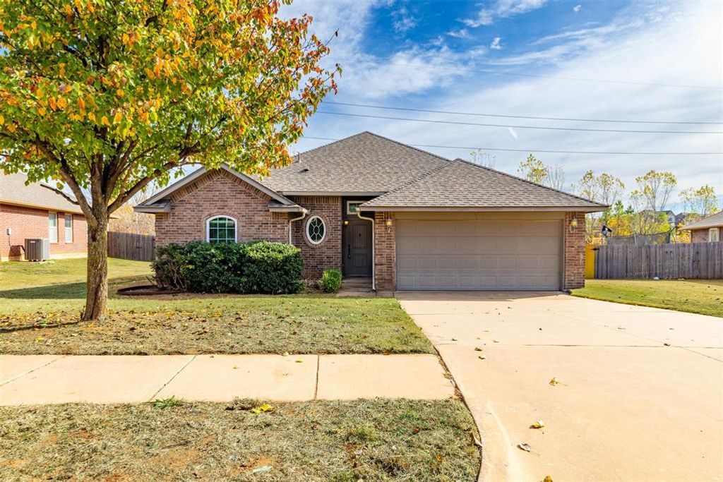 2001 Central Parkway, Norman, OK 73071