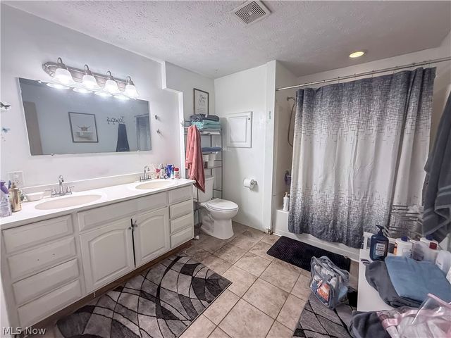 2601 22nd Avenue, Parkersburg, WV 26101