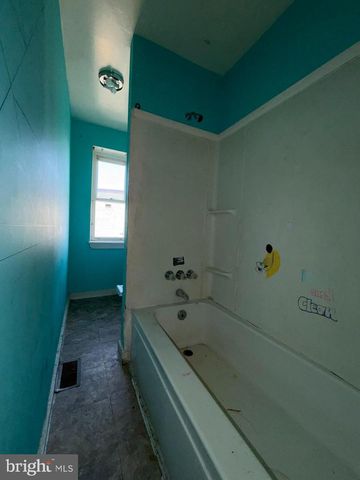 2422 JEFFERSON ST, Baltimore, MD 21205