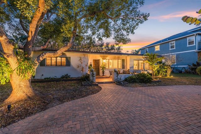 410 35TH AVENUE NE, St Petersburg, FL 33704