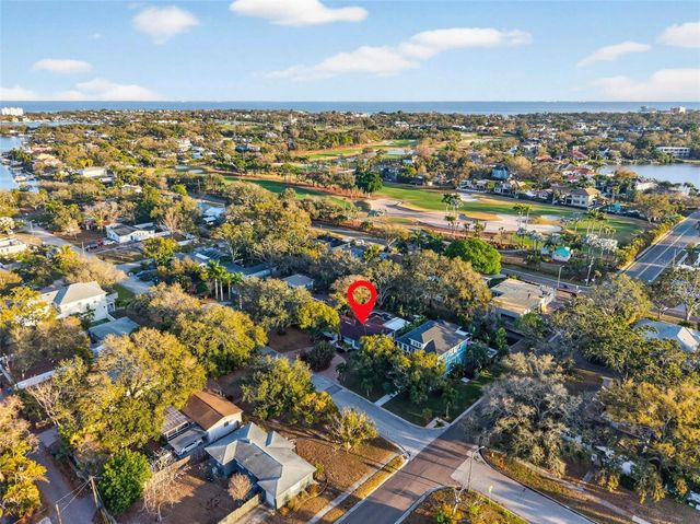 410 35TH AVENUE NE, St Petersburg, FL 33704