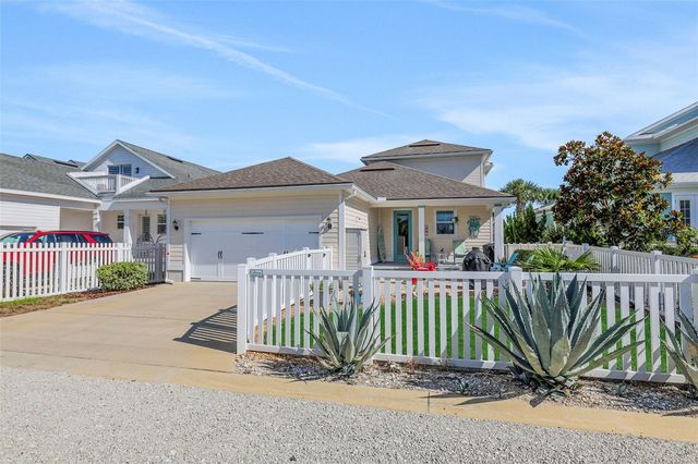 27 SANDY BEACH WAY, Palm Coast, FL 32137
