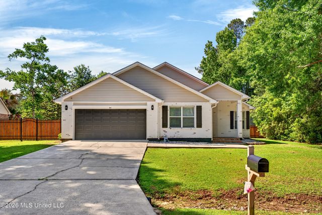 1607 Stillwater Drive, Gautier, MS 39553
