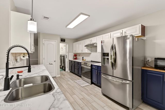 1607 Stillwater Drive, Gautier, MS 39553