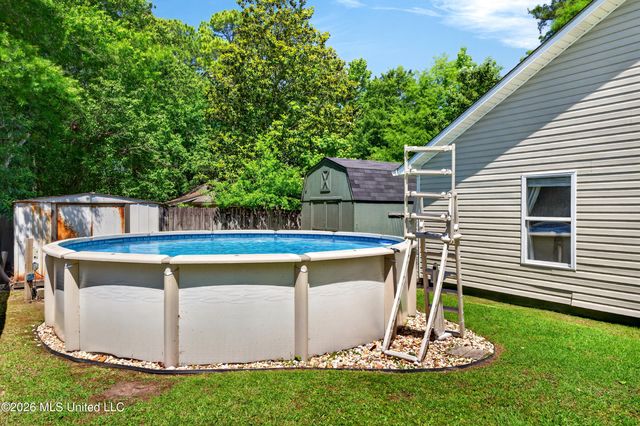 1607 Stillwater Drive, Gautier, MS 39553