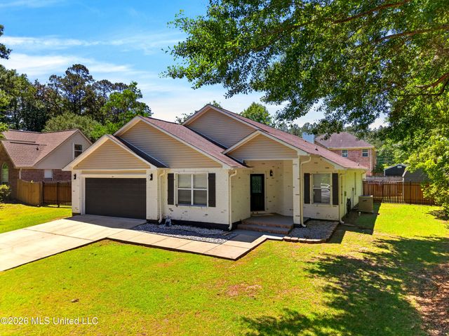 1607 Stillwater Drive, Gautier, MS 39553