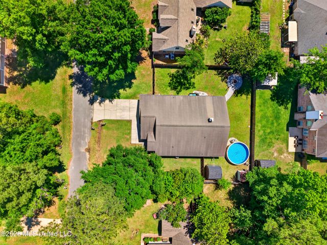1607 Stillwater Drive, Gautier, MS 39553