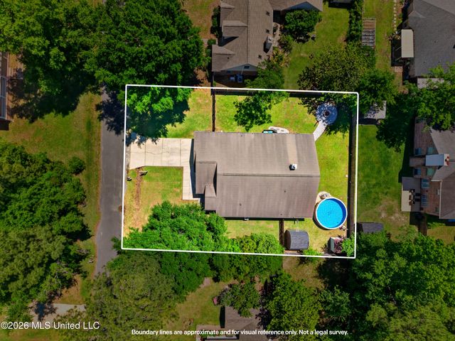 1607 Stillwater Drive, Gautier, MS 39553