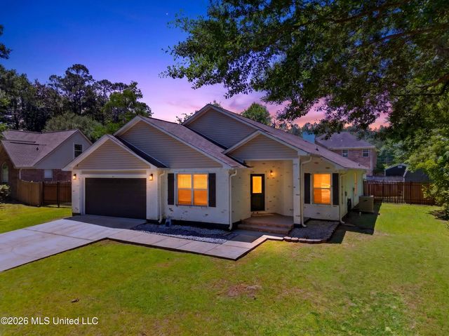 1607 Stillwater Drive, Gautier, MS 39553