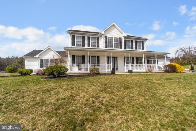 8285 POHOPOCO DR, Kunkletown, PA 18058