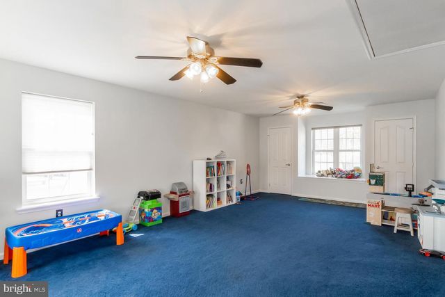 8285 POHOPOCO DR, Kunkletown, PA 18058