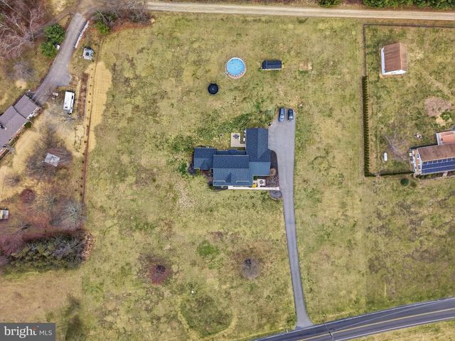 8285 POHOPOCO DR, Kunkletown, PA 18058