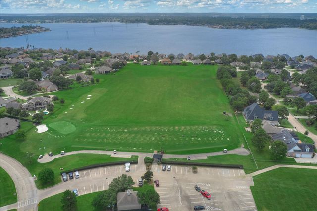 3164 Bentwater Drive, Montgomery, TX 77356