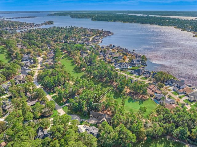 3164 Bentwater Drive, Montgomery, TX 77356