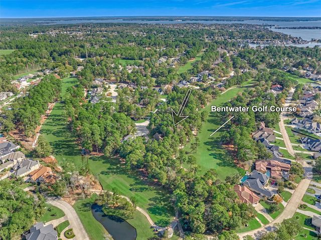 3164 Bentwater Drive, Montgomery, TX 77356