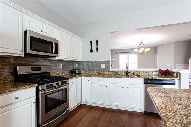 5134 Manerdale SE Drive 3, Atlanta, GA 30339