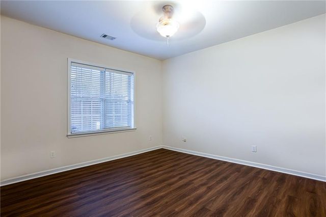 5134 Manerdale SE Drive 3, Atlanta, GA 30339