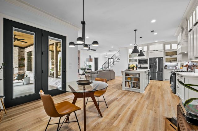 4 Tupelo Court, Little Rock, AR 72223