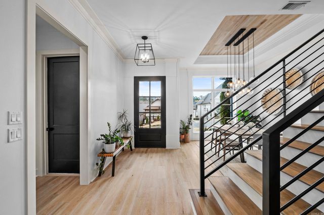 4 Tupelo Court, Little Rock, AR 72223