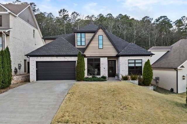 4 Tupelo Court, Little Rock, AR 72223