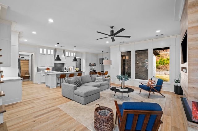 4 Tupelo Court, Little Rock, AR 72223