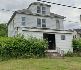 36 Waverly Avenue 34, Monticello, NY 12701