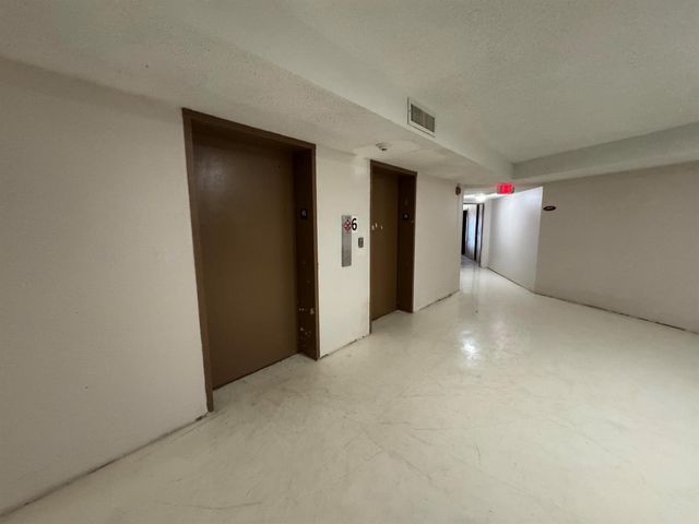 2025 NE 164th Street 601, North Miami Beach, FL 33162