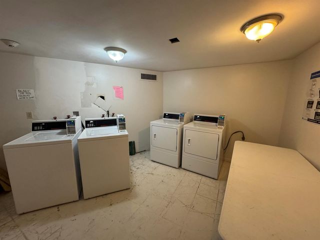 2025 NE 164th Street 601, North Miami Beach, FL 33162