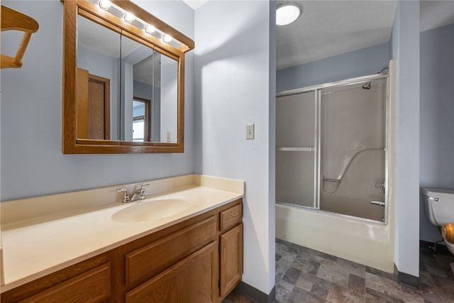 3466 Springer Court, Cedar Rapids, IA 52411