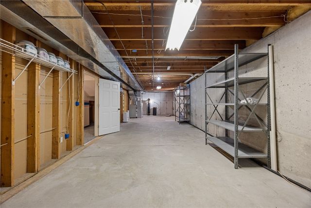 3466 Springer Court, Cedar Rapids, IA 52411