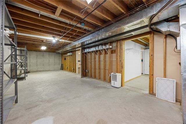 3466 Springer Court, Cedar Rapids, IA 52411