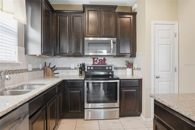 988 SCARLET PLUME LANE, Brooksville, FL 34604