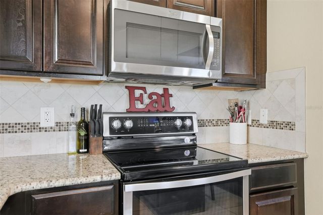 988 SCARLET PLUME LANE, Brooksville, FL 34604