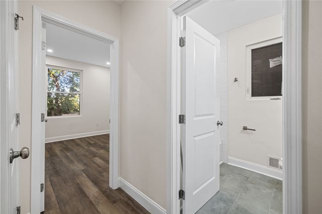 438 N Fairmount 2, Garfield, PA 15206