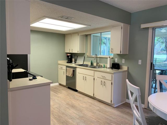 10940 SW 87TH COURT, Ocala, FL 34481