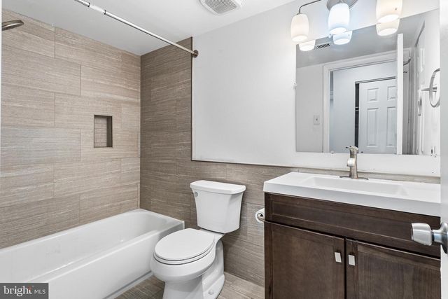 438B WILLOW TURN, Mount Laurel, NJ 08054