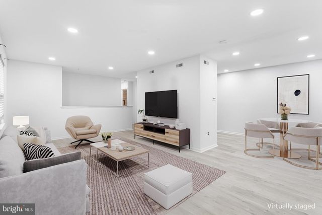 438B WILLOW TURN, Mount Laurel, NJ 08054